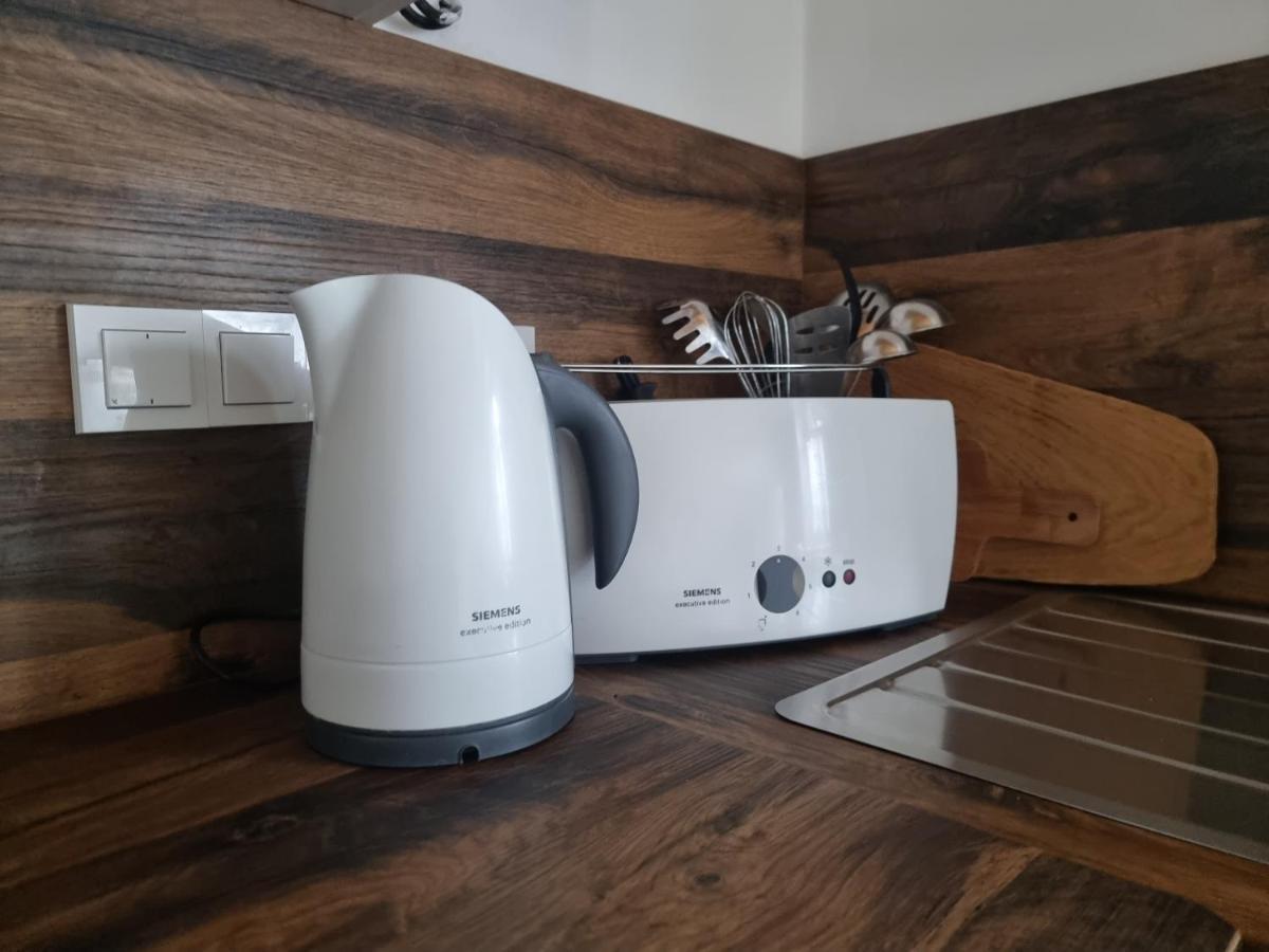 Luxusni Apartman S Krbem - Kunraticke Svycarsko Kunratice  Buitenkant foto