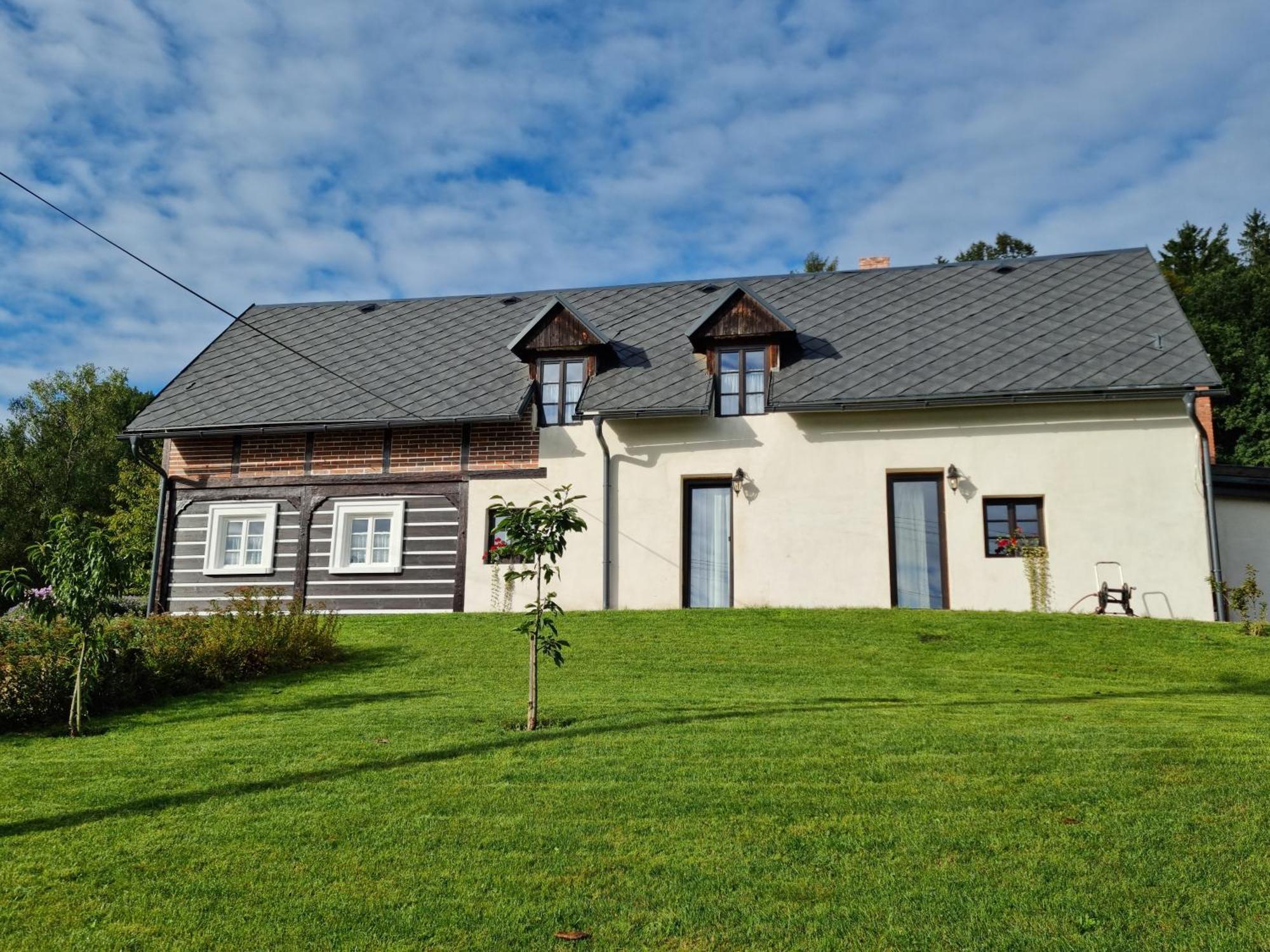 Luxusni Apartman S Krbem - Kunraticke Svycarsko Kunratice  Buitenkant foto