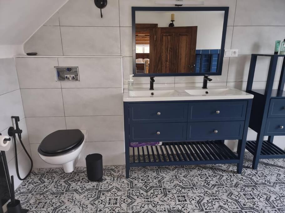 Luxusni Apartman S Krbem - Kunraticke Svycarsko Kunratice  Buitenkant foto